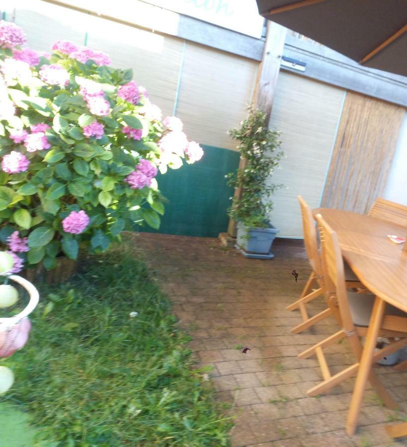 Madelon IV Bed & Breakfast Belves Exterior photo